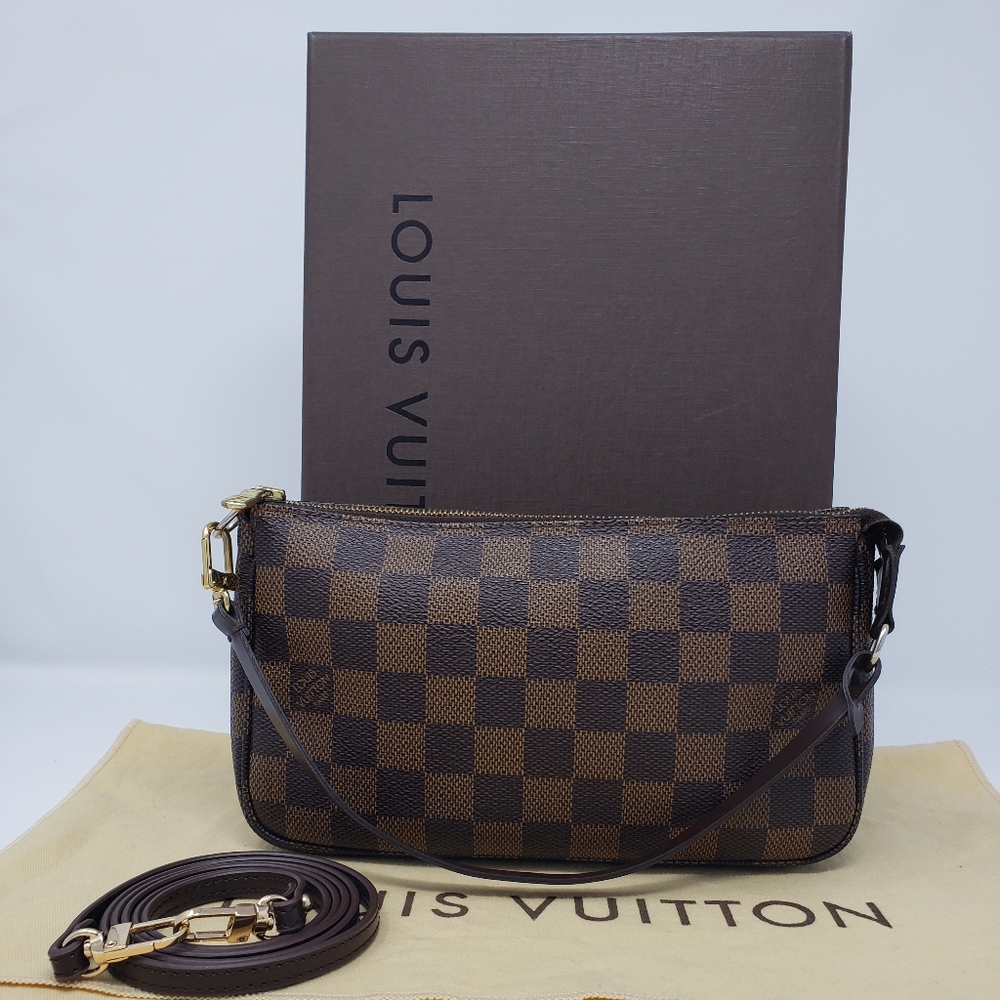 Auth Louis Vuitton Pochette Accessoires Damier - Picture 2 of 8